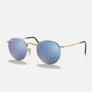 blue round raybans 🤍